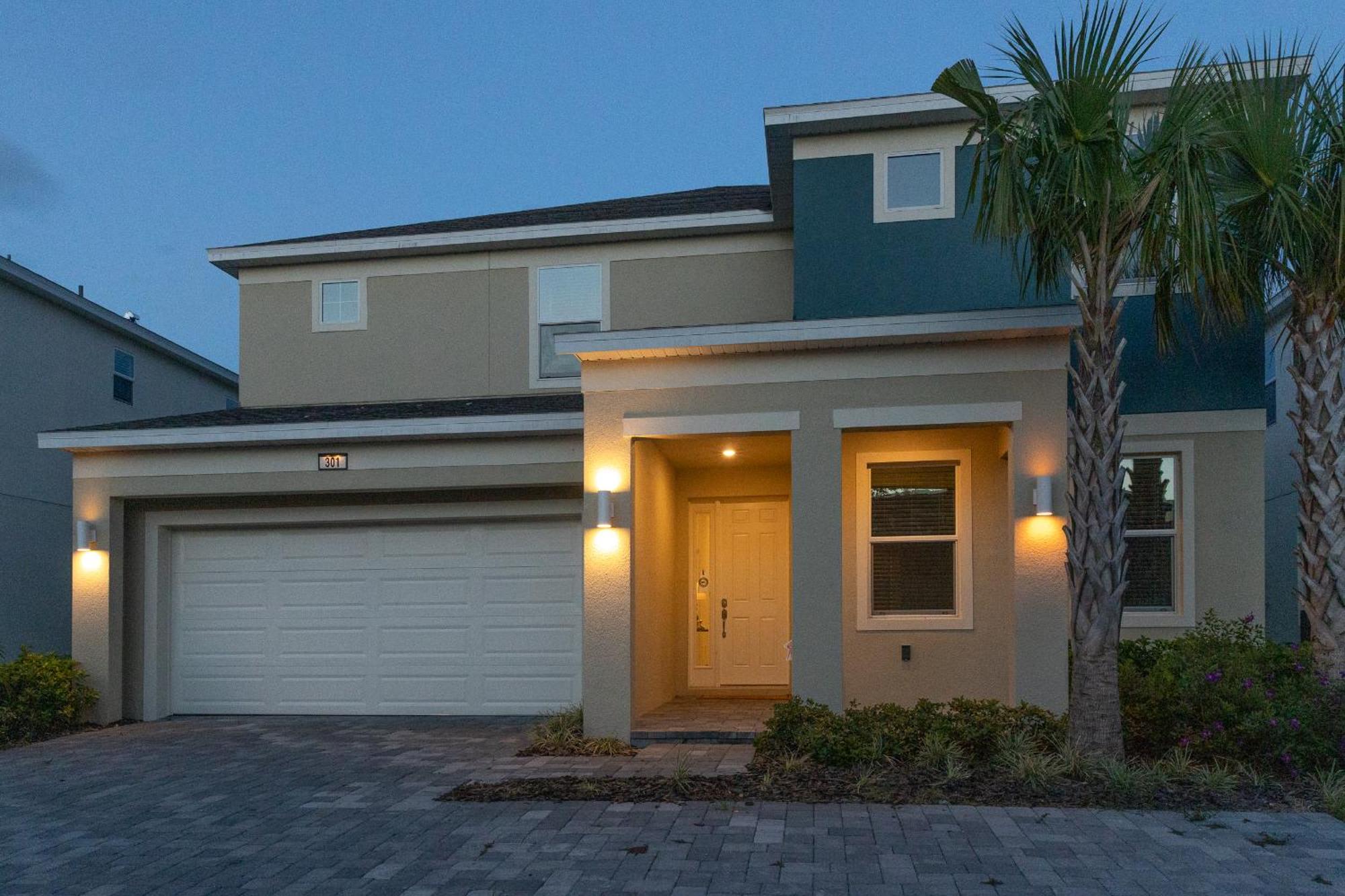 Waterfront Brand New Modern Luxury 8 Bedroom Pool House! Sleeps 16 Kissimmee Esterno foto